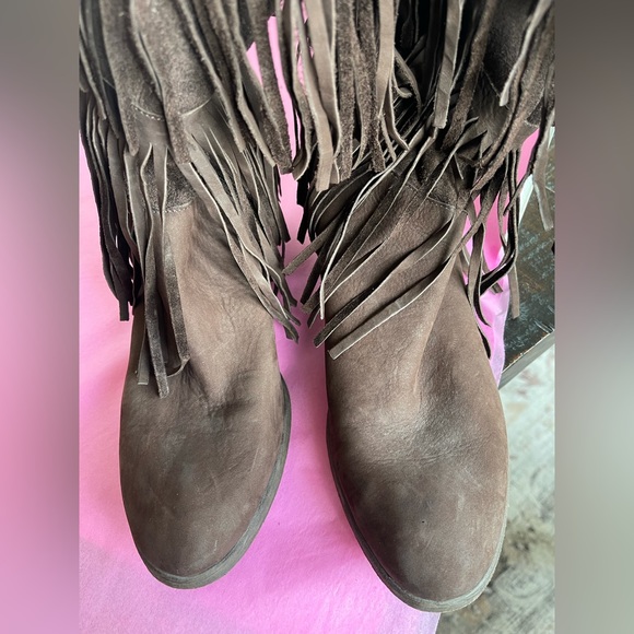 DONALD J PLINER fringe boots - Picture 8 of 9